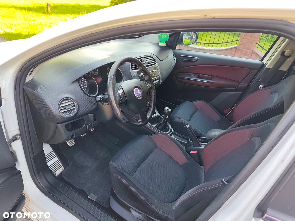 Fiat Bravo - 12