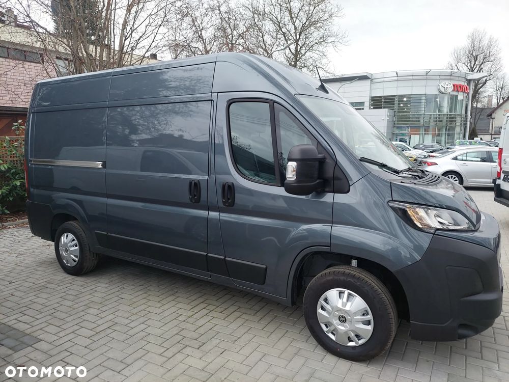 Toyota Proace MAX - 2