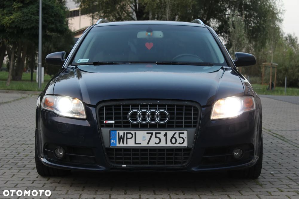 Audi A4 Avant - 9