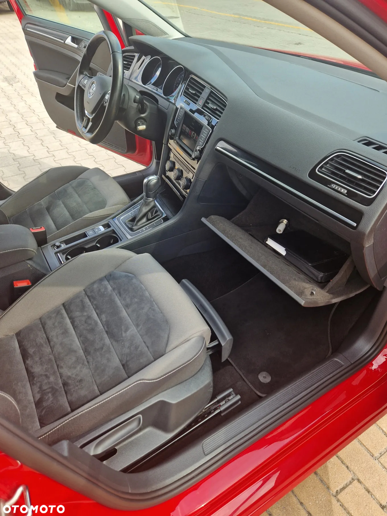 Volkswagen Golf VII 1.4 TSI BMT Highline DSG - 12