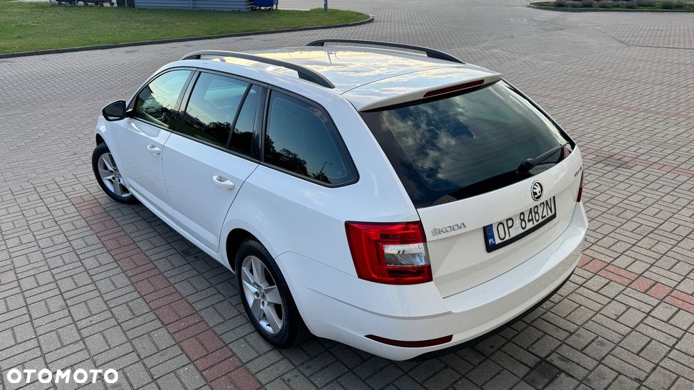 Skoda Octavia 1.6 TDI Ambition - 9