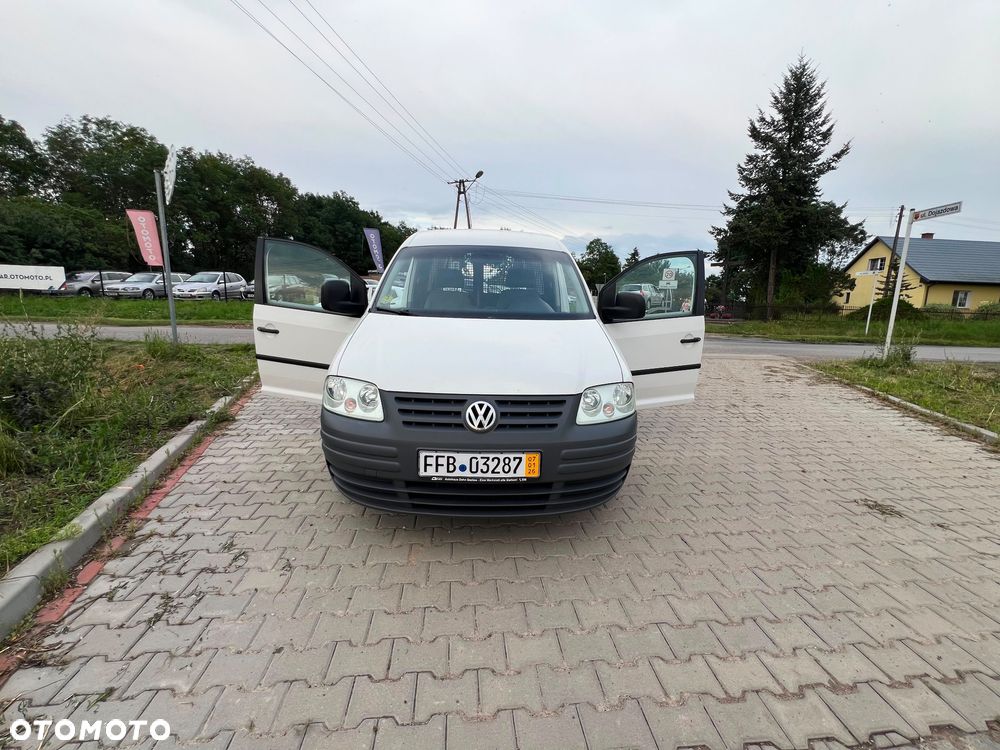 Volkswagen Caddy - 9