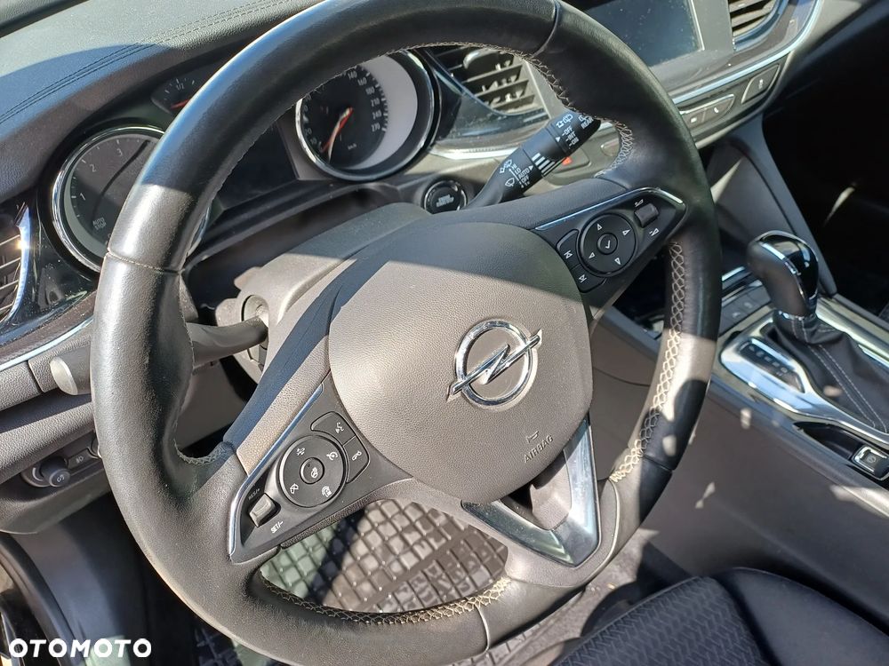 Opel Insignia 2.0 CDTI Elegance S&S - 22