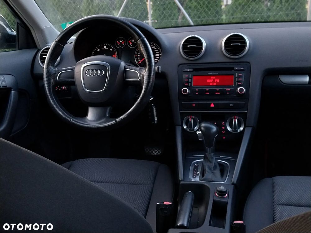 Audi A3 Sportback 2.0 TDI DPF S line Sportpaket - 5