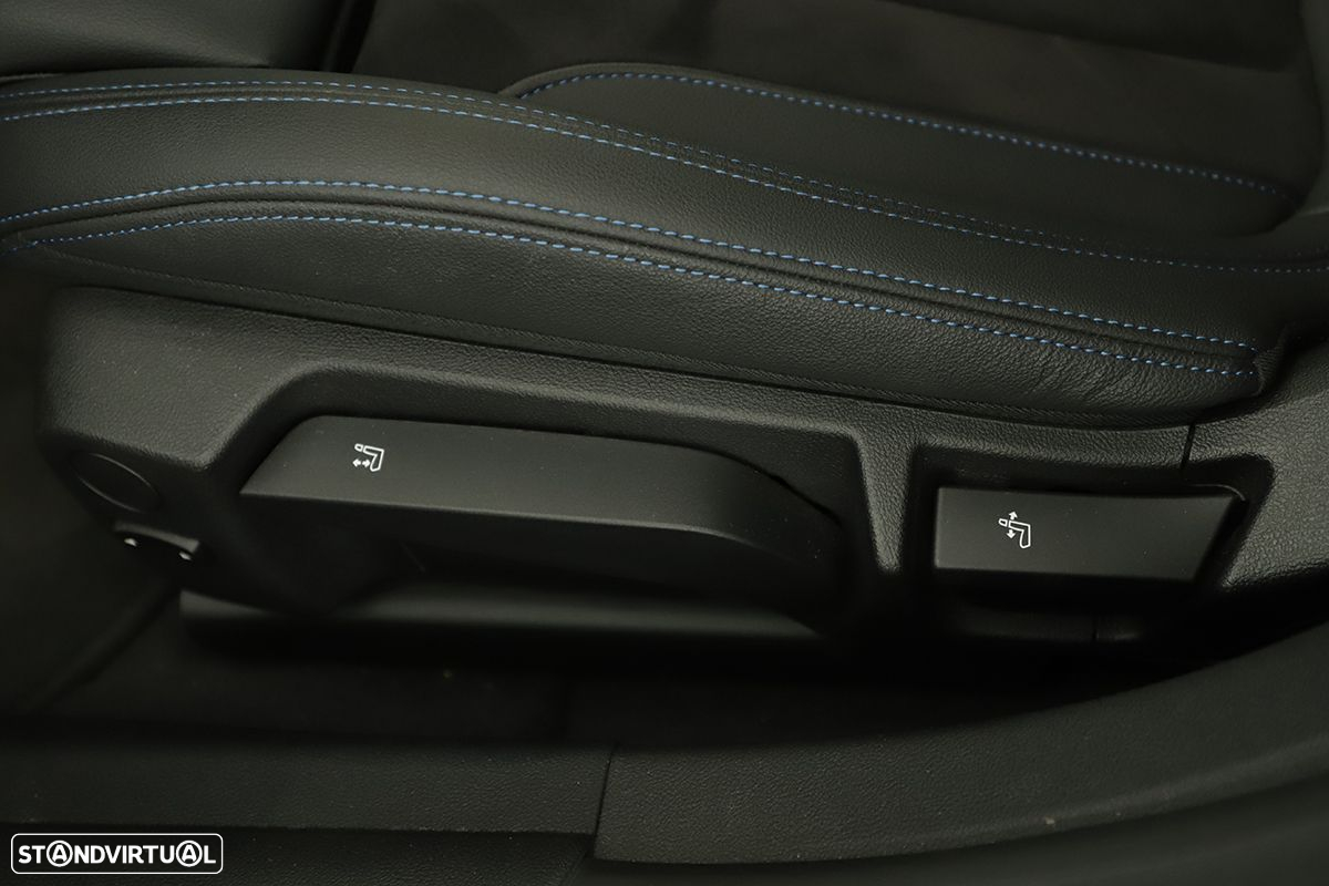 BMW i4 eDrive35 Pack Desportivo M - 26
