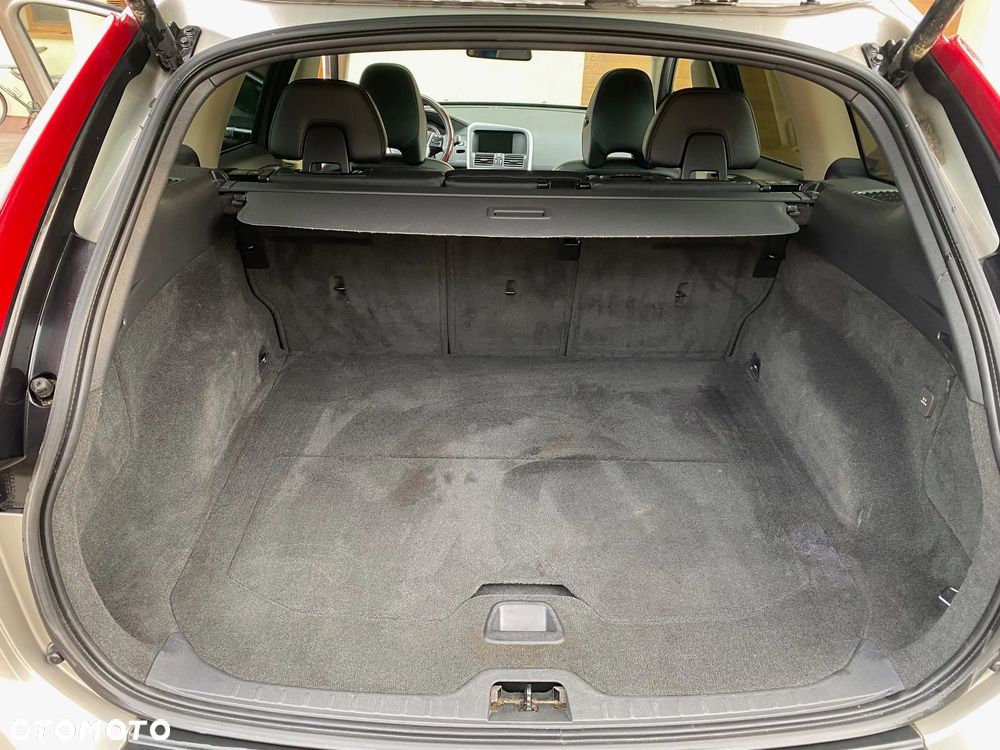 Volvo XC 60 T6 AWD Edition Pro - 15