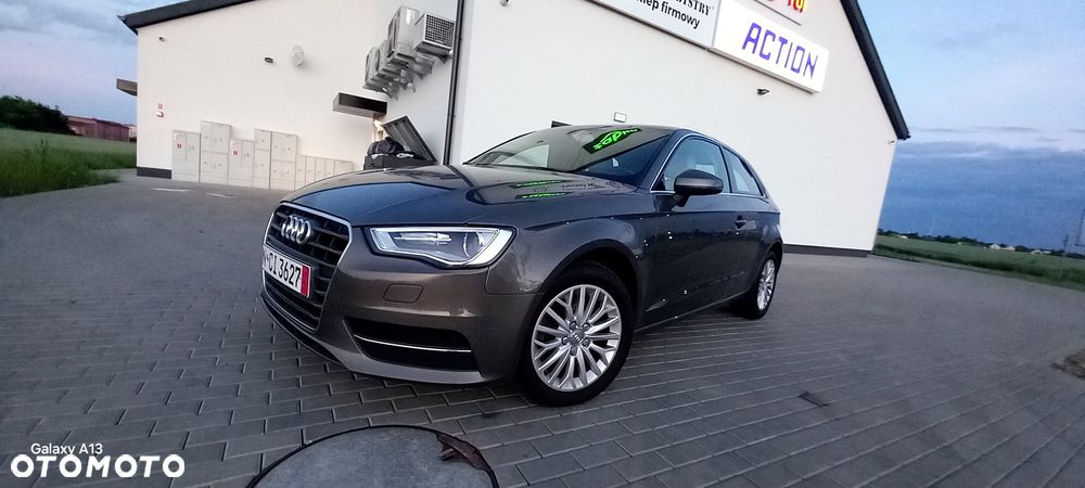 Audi A3 3-drzwiowe 1.6 TDI DPF Attraction - 17