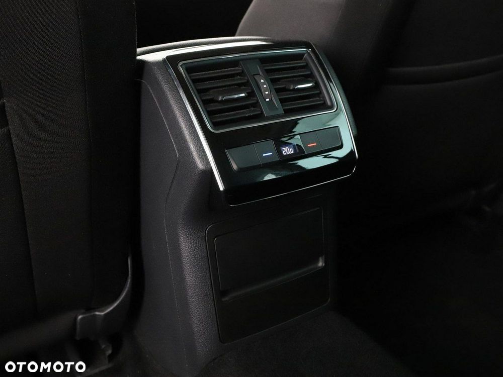 Skoda Superb 1.8 TSI Ambition DSG - 39