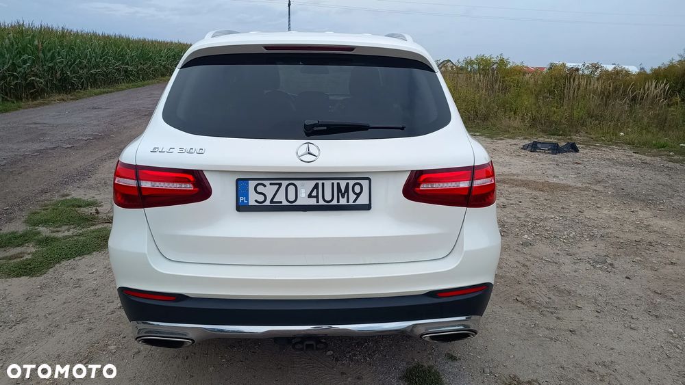 Mercedes-Benz GLC - 8