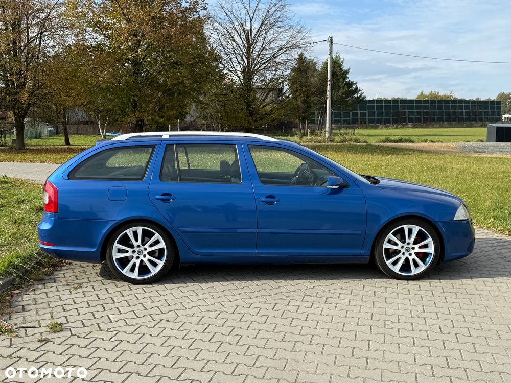 Skoda Octavia 2.0 TDI RS - 6