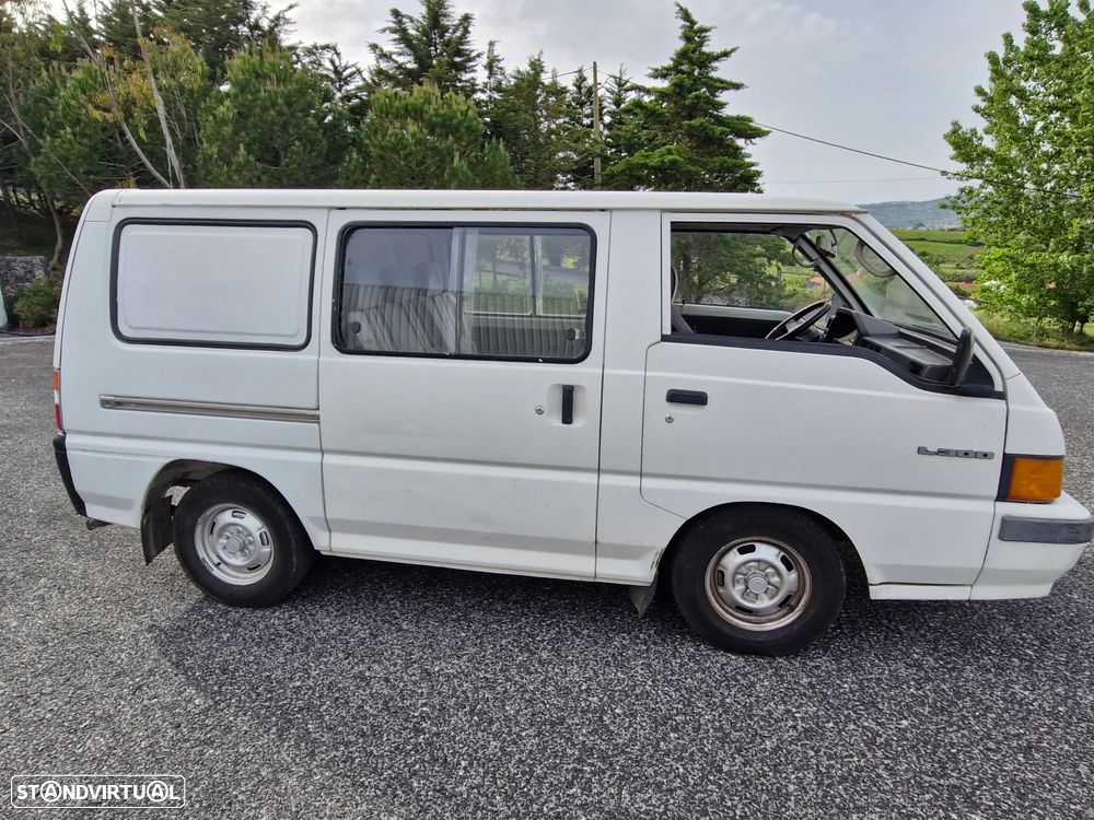 Mitsubishi L300 2.5 D P05 - 9