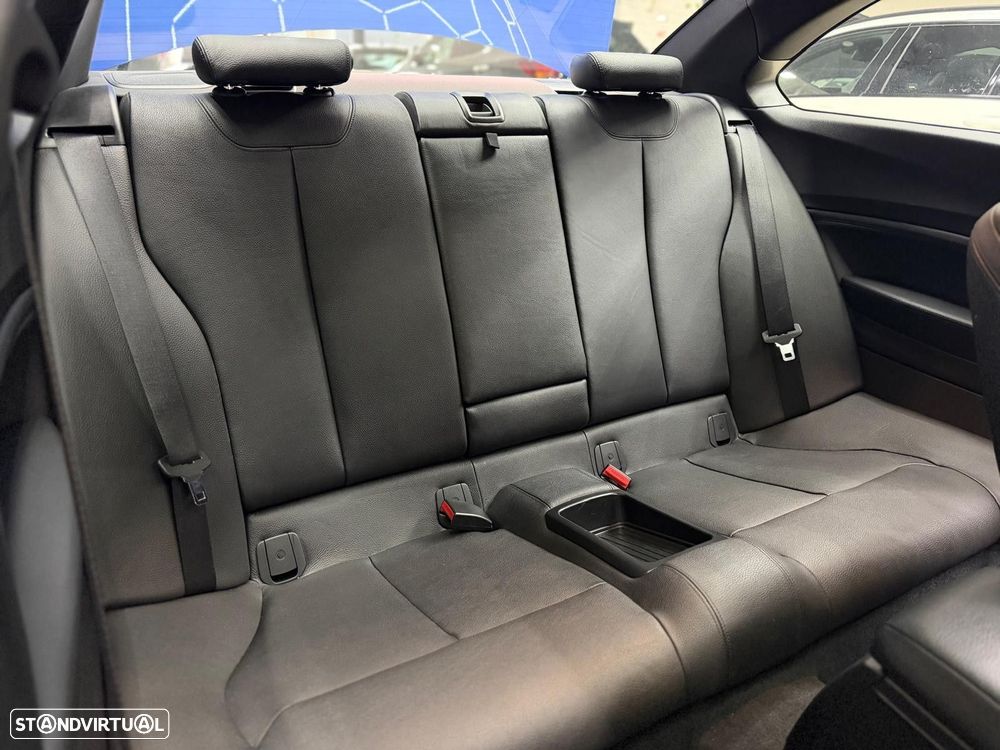 BMW 225 d Coupe Pack M Auto - 18