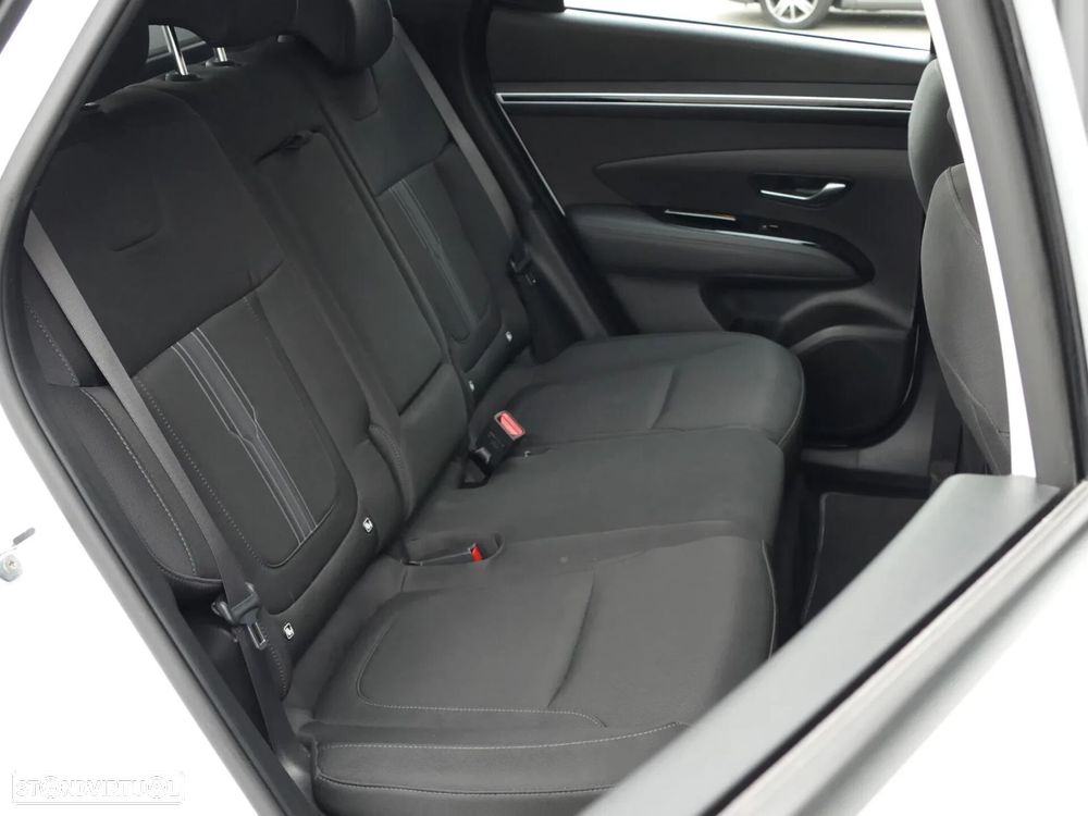 Hyundai Tucson 1.6 T-GDI PHEV Premium - 26