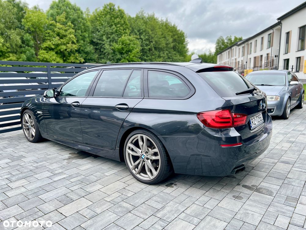 BMW Seria 5 M550d xDrive Touring Sport-Aut - 14