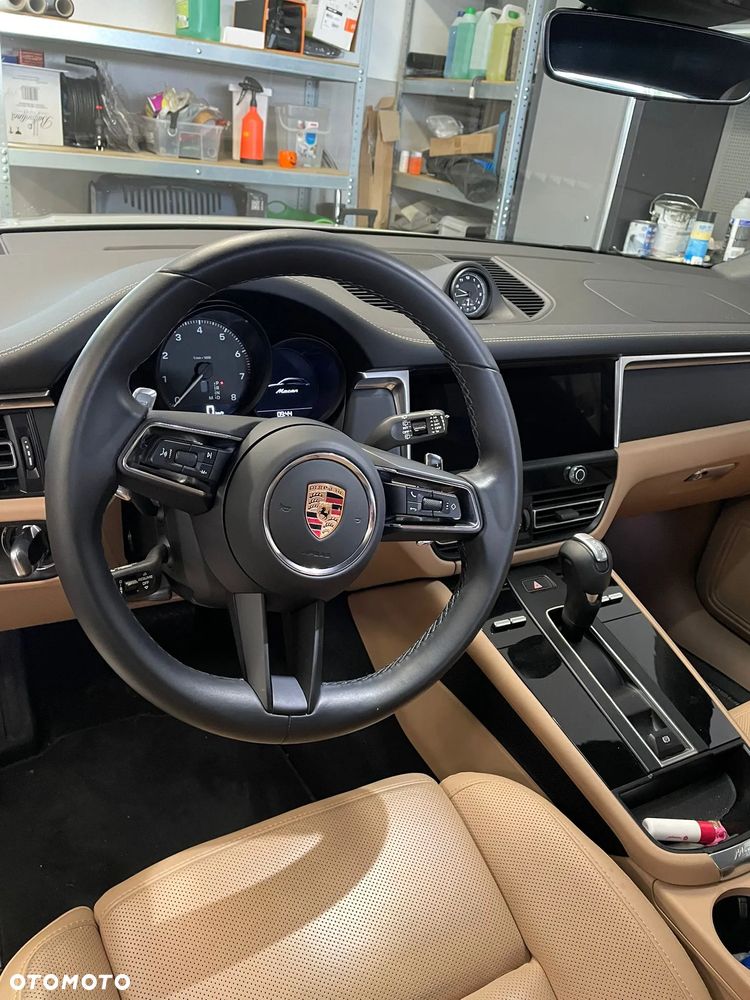 Porsche Macan Standard - 13