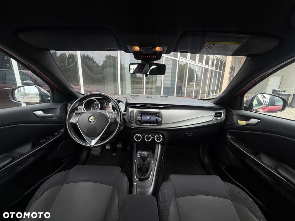 Alfa Romeo Giulietta 1.6 JTDM 16V - 27