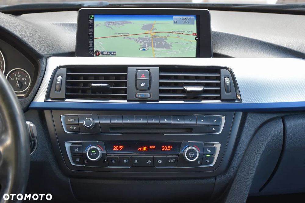 BMW Seria 3 320d DPF Edition Sport - 29