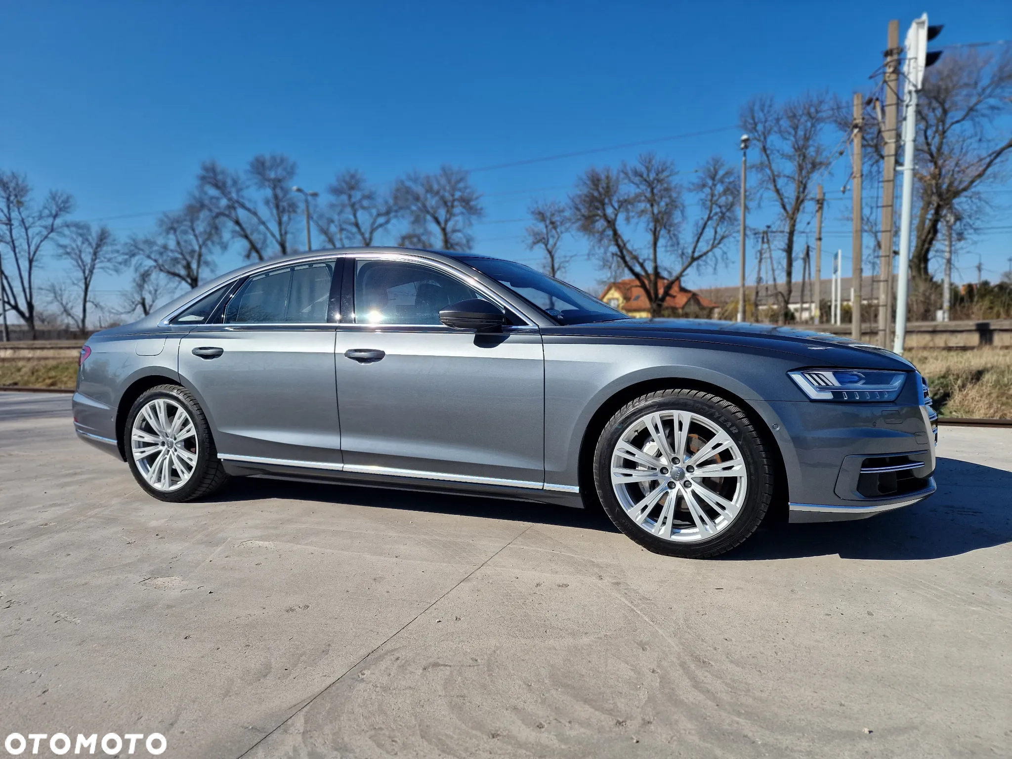 Audi A8 - 3