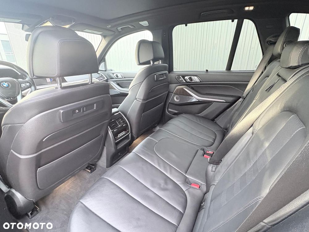 BMW X5 xDrive40i xLine - 14