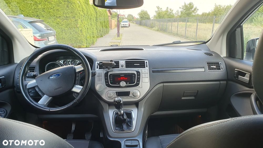 Ford Kuga 2.0 TDCi 4x4 Titanium - 7