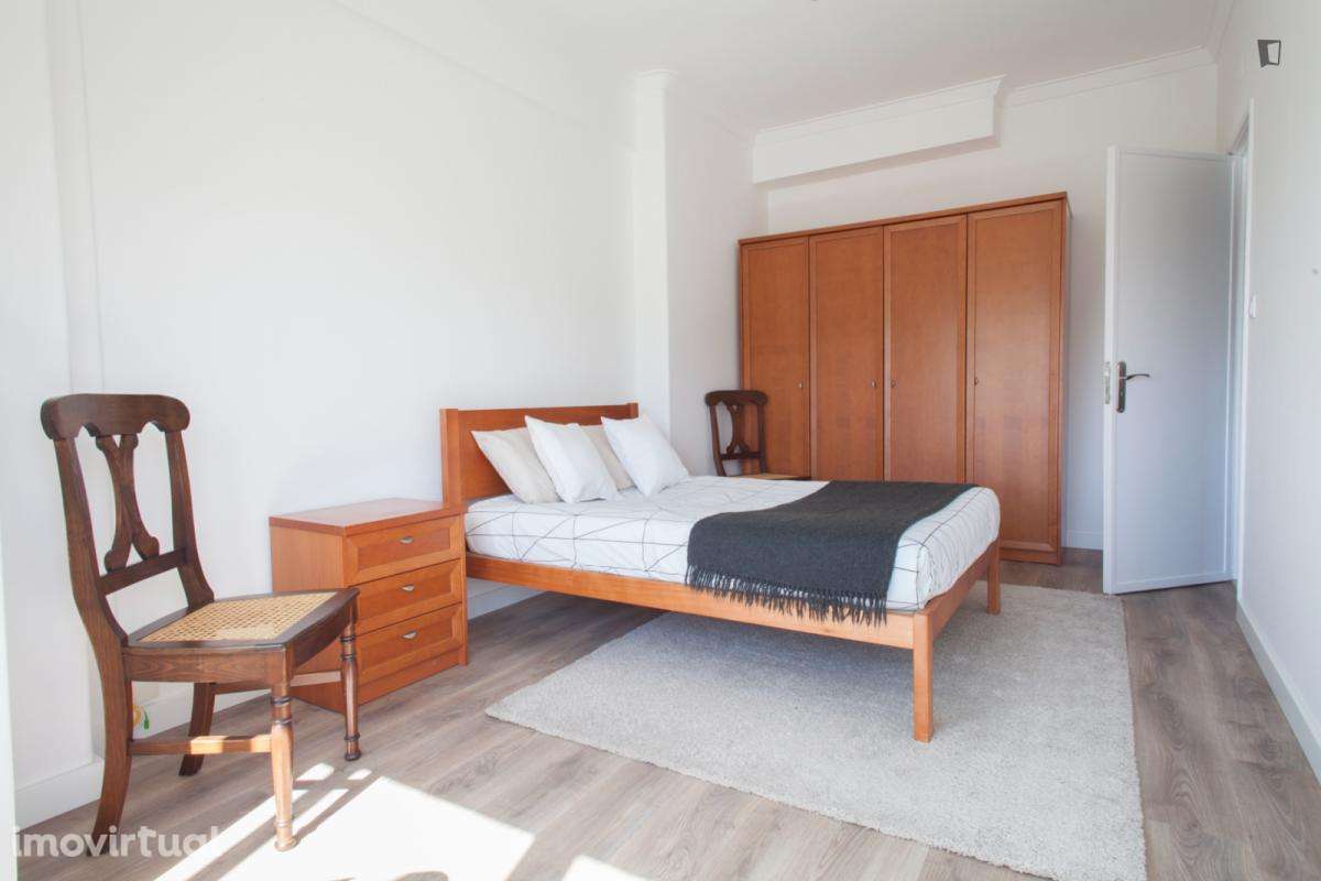 Quarto - localizado em Lumiar Lisbon - Grande imagem: 5/7