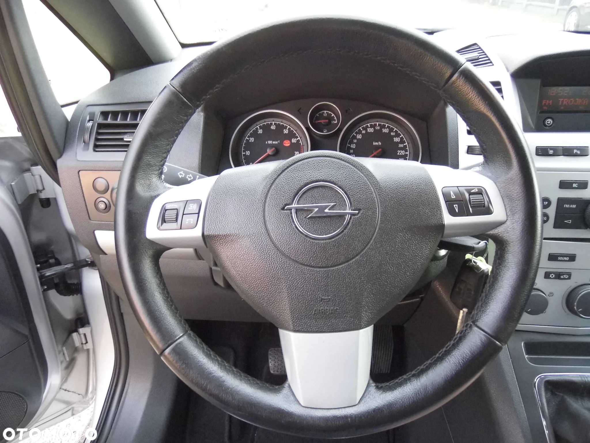 Opel Zafira 1.8 Design Edition - 33