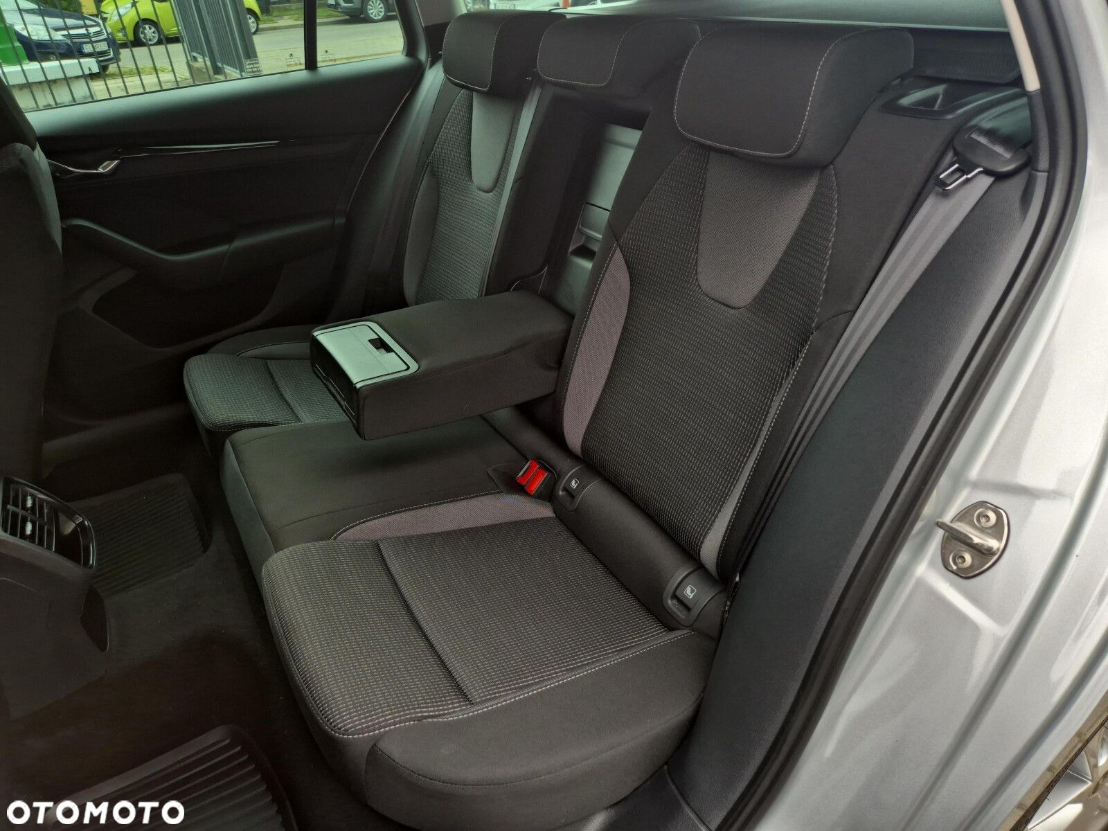 Skoda Octavia 2.0 TDI Ambition - 16