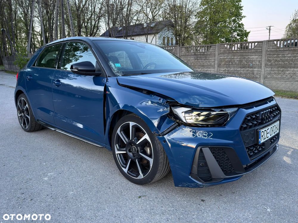 Audi A1 Sportback 35 TFSI S tronic S line - 4