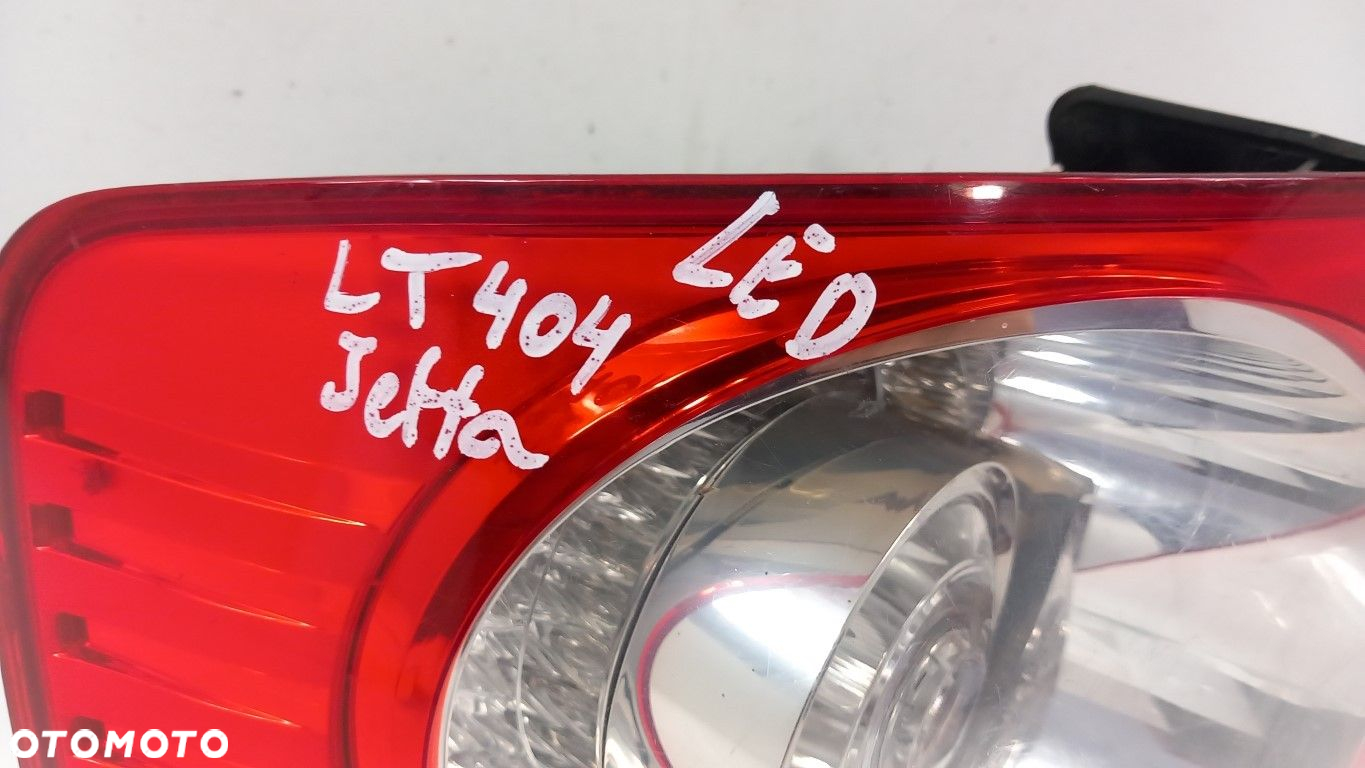VW JETTA LAMPA TYŁ LEWA LED - 2