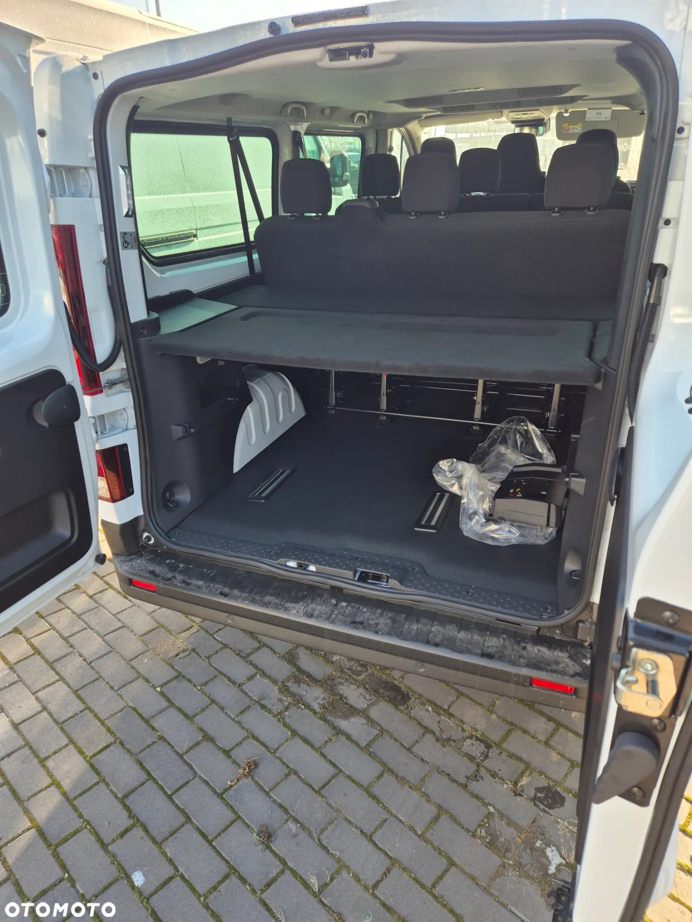 Renault Trafic - 8