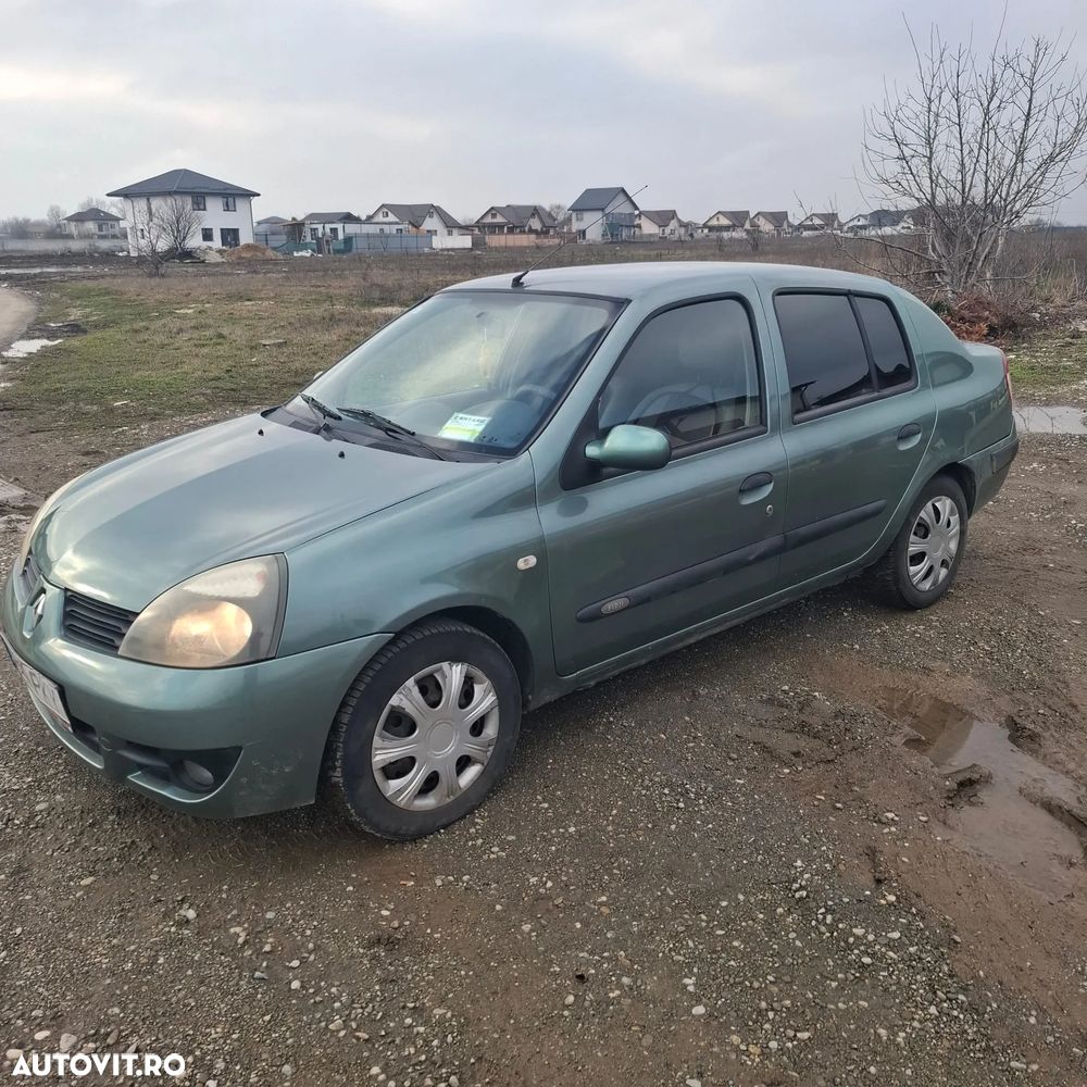 Renault Clio - 1