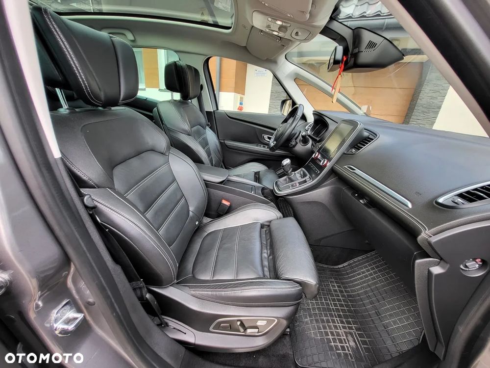 Renault Scenic 1.6 dCi Energy Bose Edition S&S - 19