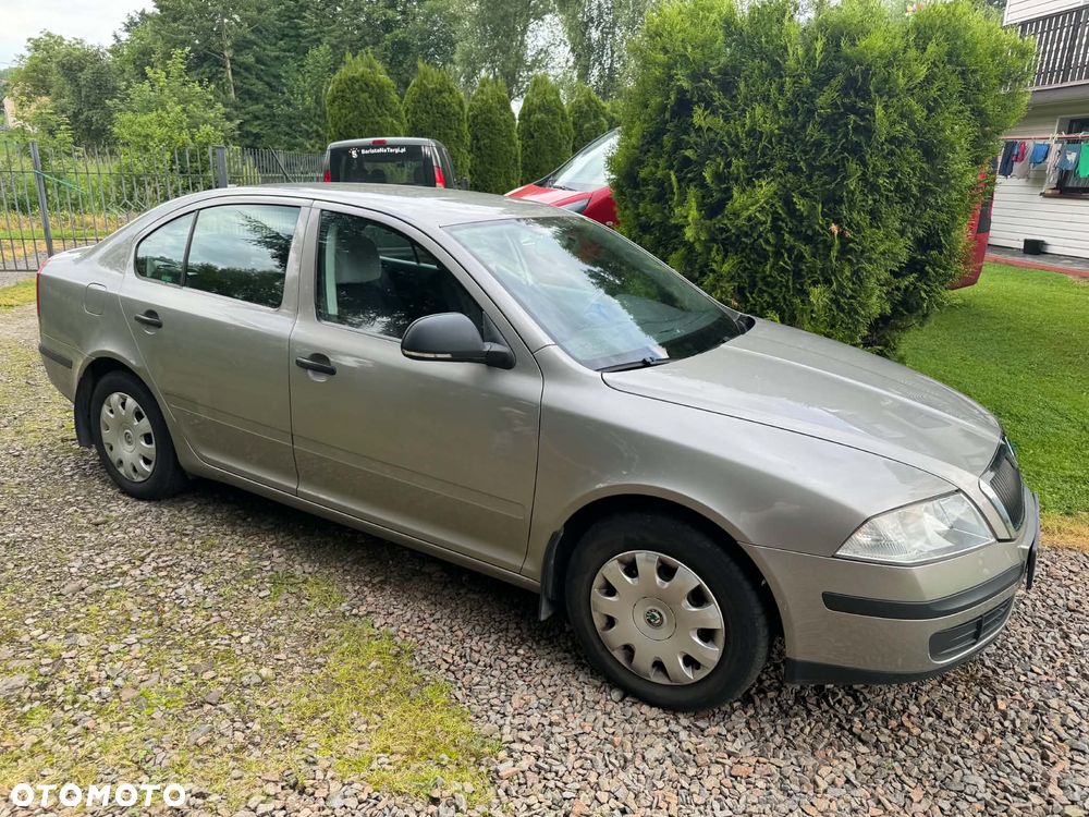 Skoda Octavia 1.4 Active - 3
