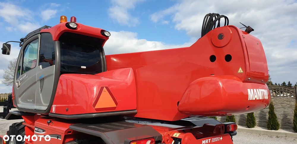 Manitou MRT2550 + PRIVILEGE rok 2018 KOSZ HYDR> widły pilot sprowadzona - 15