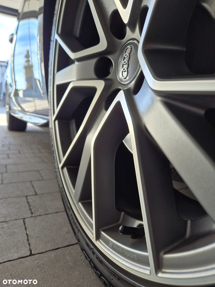 Audi A4 Avant 35 TFSI S tronic - 11