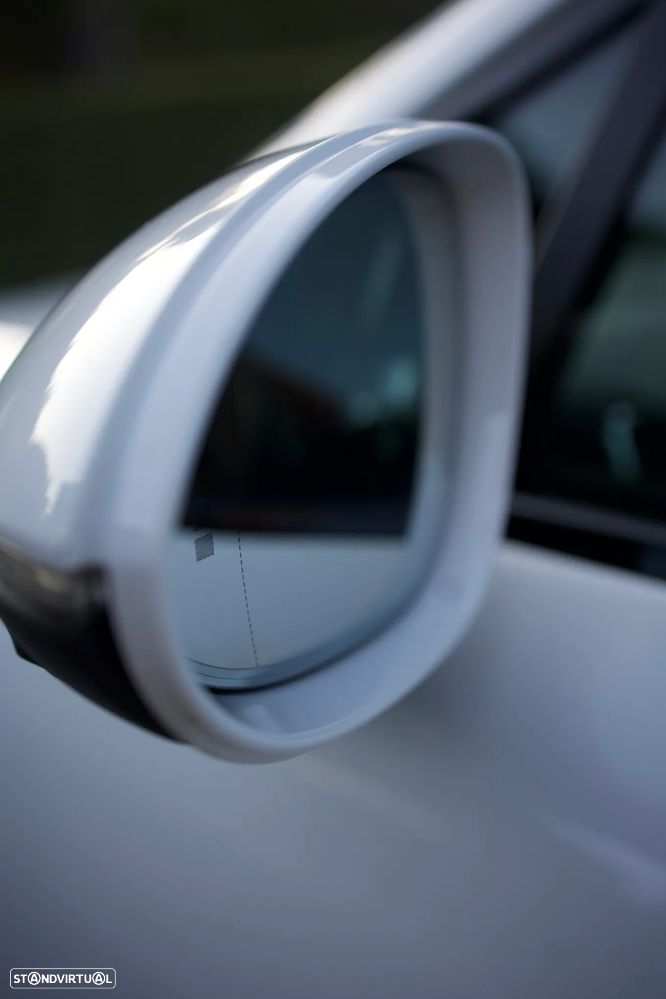 Porsche Cayenne Coupé E-Hybrid - 33