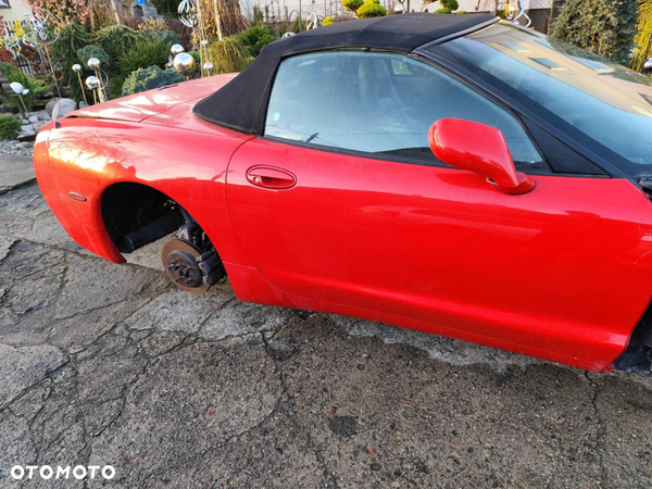 Chevrolet Corvette C5 drzwi lewe prawe