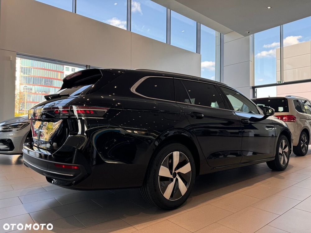 Volkswagen Passat - 5