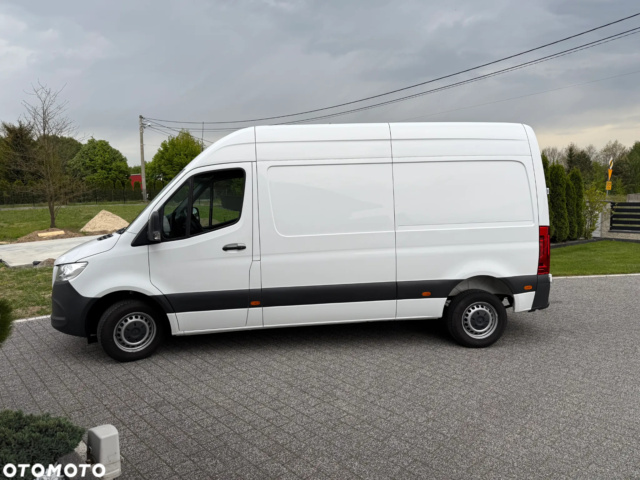 Mercedes-Benz L2H2 SALON PL. 84 tys. km! Stan idealny! - 32