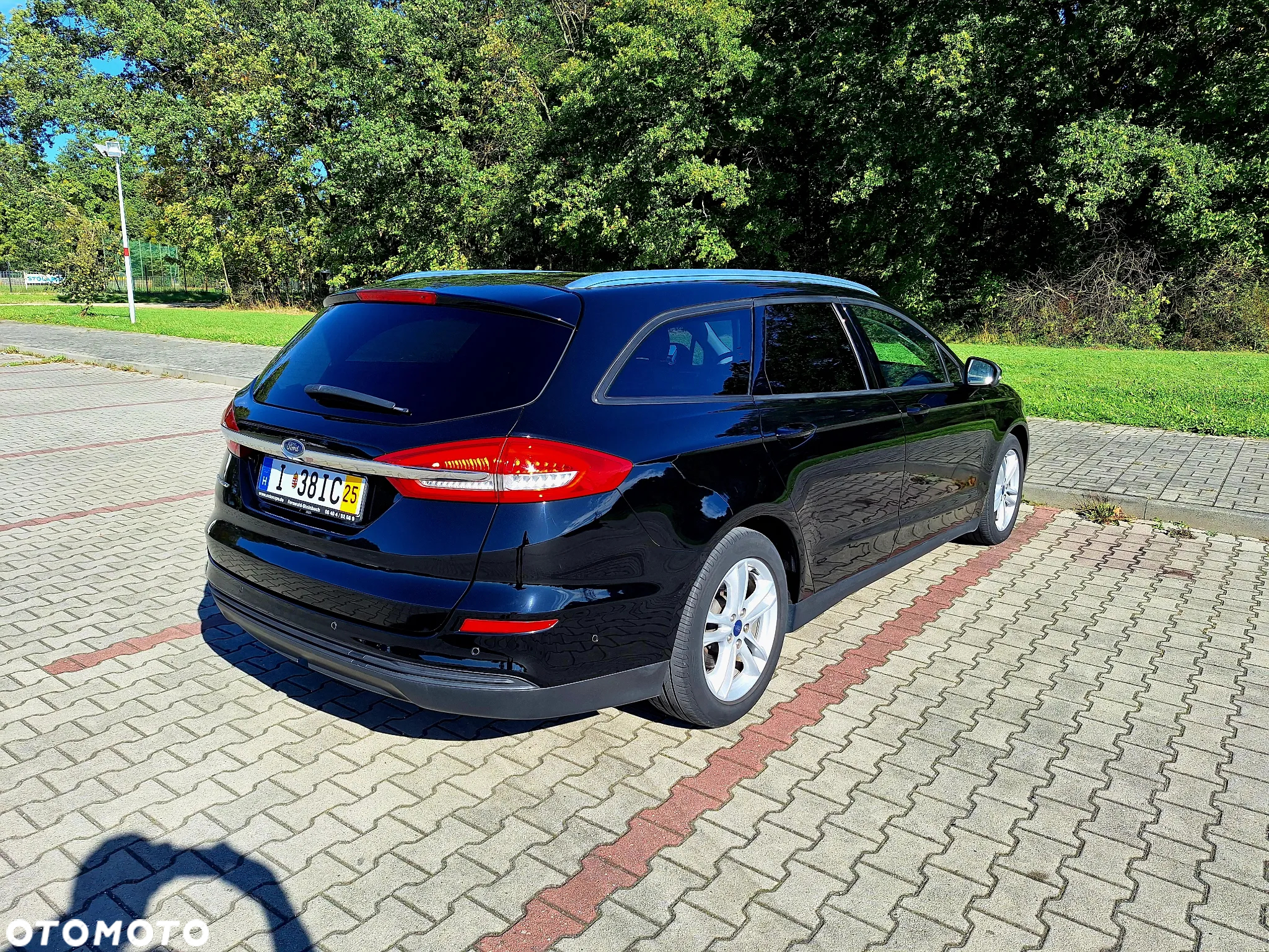 Ford Mondeo 2.0 EcoBlue Titanium - 5
