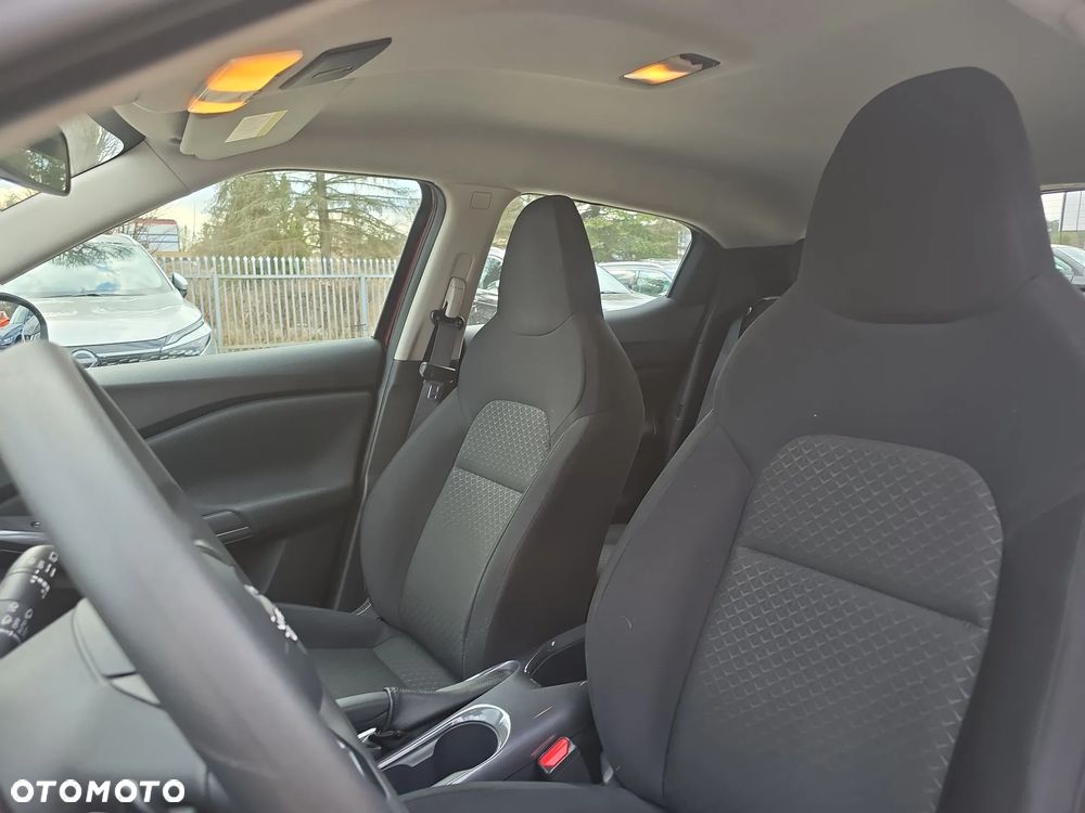 Nissan Juke 1.0 DIG-T Acenta DCT - 12