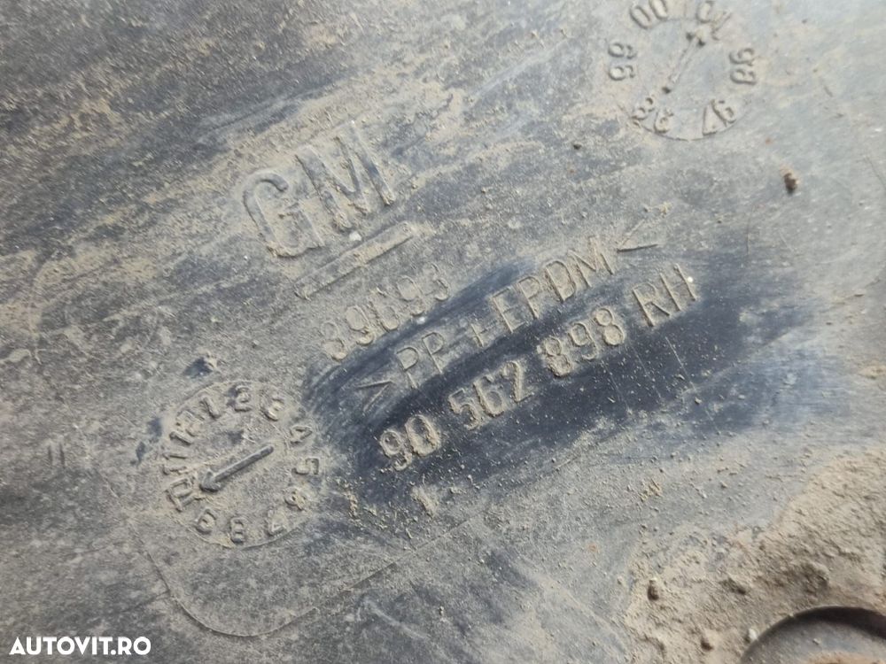 Carenaj roata dreapta fata 90562898RH Opel Astra G [1998 - 2009] - 2