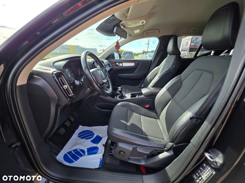 Volvo XC 40 - 9