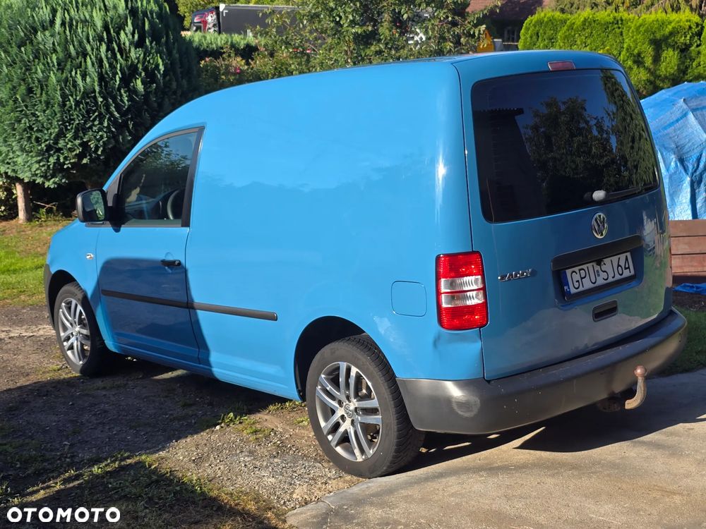 Volkswagen Caddy - 4