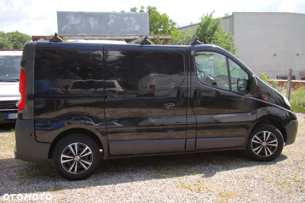 Opel Vivaro - 5