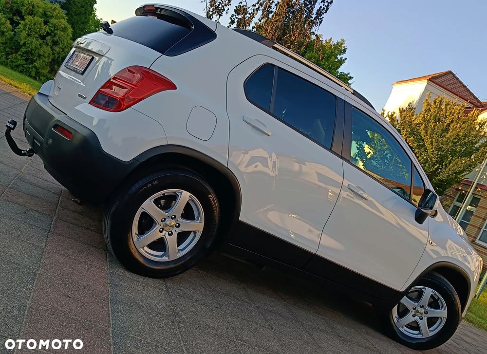 Chevrolet Trax 1.6 LS - 17