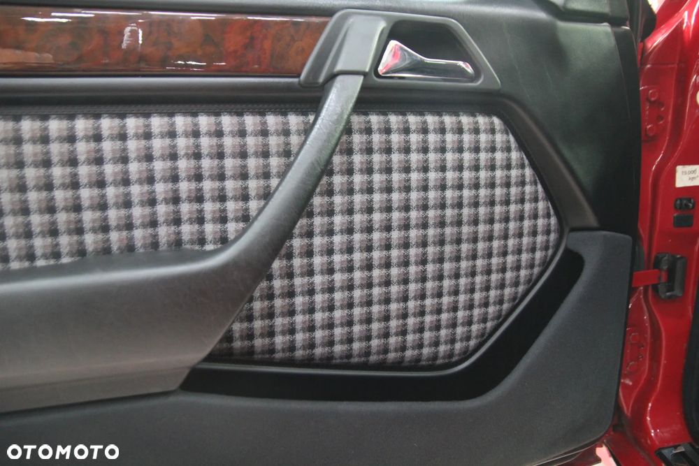 Mercedes-Benz W124 (1984-1993) - 25