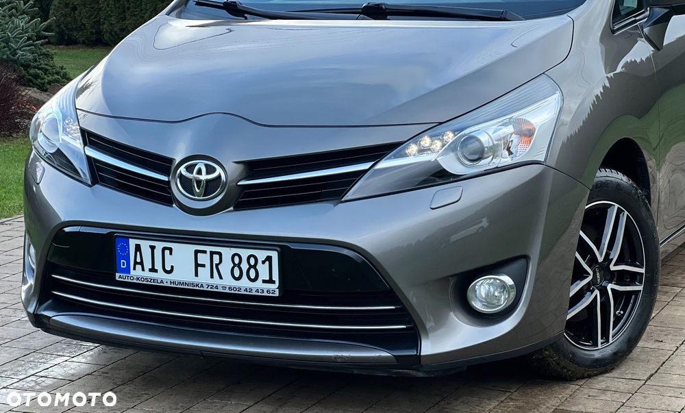Toyota Verso 1.8 Premium EU5 MS - 15