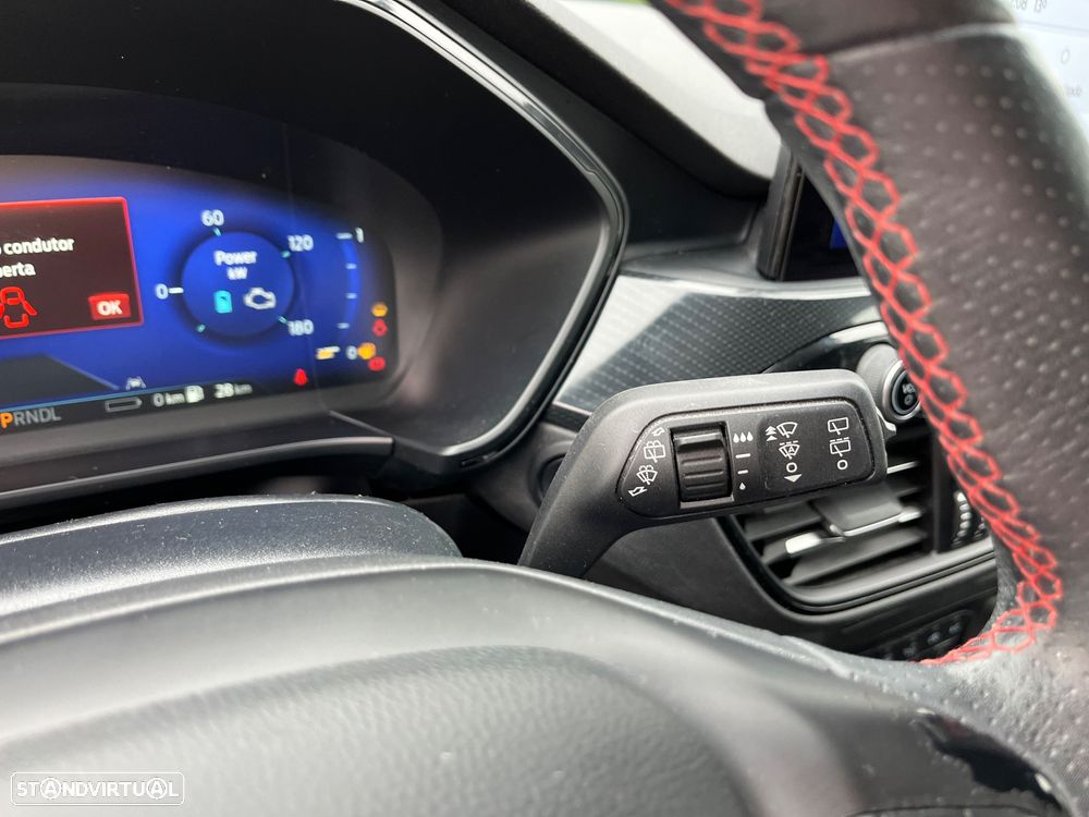 Ford Kuga 2.5 FHEV ST-Line - 34