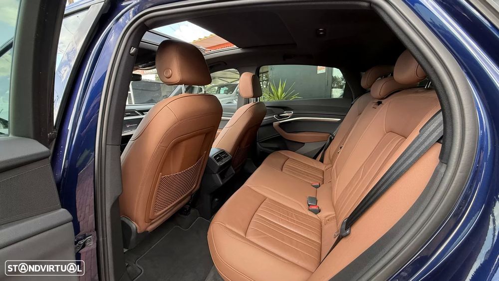 Audi e-tron Sportback 50 quattro S line - 25